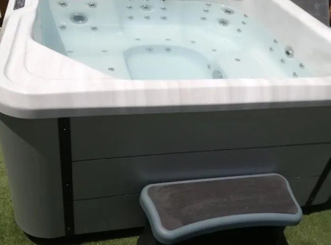 וילה Sunny Coco Mat In With A Sea View קאטליוס